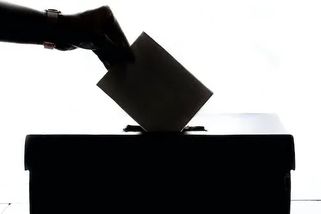 Vzít důchodcům volební právo? Už dlouho mě nic tak nepobavilo - Médium.cz